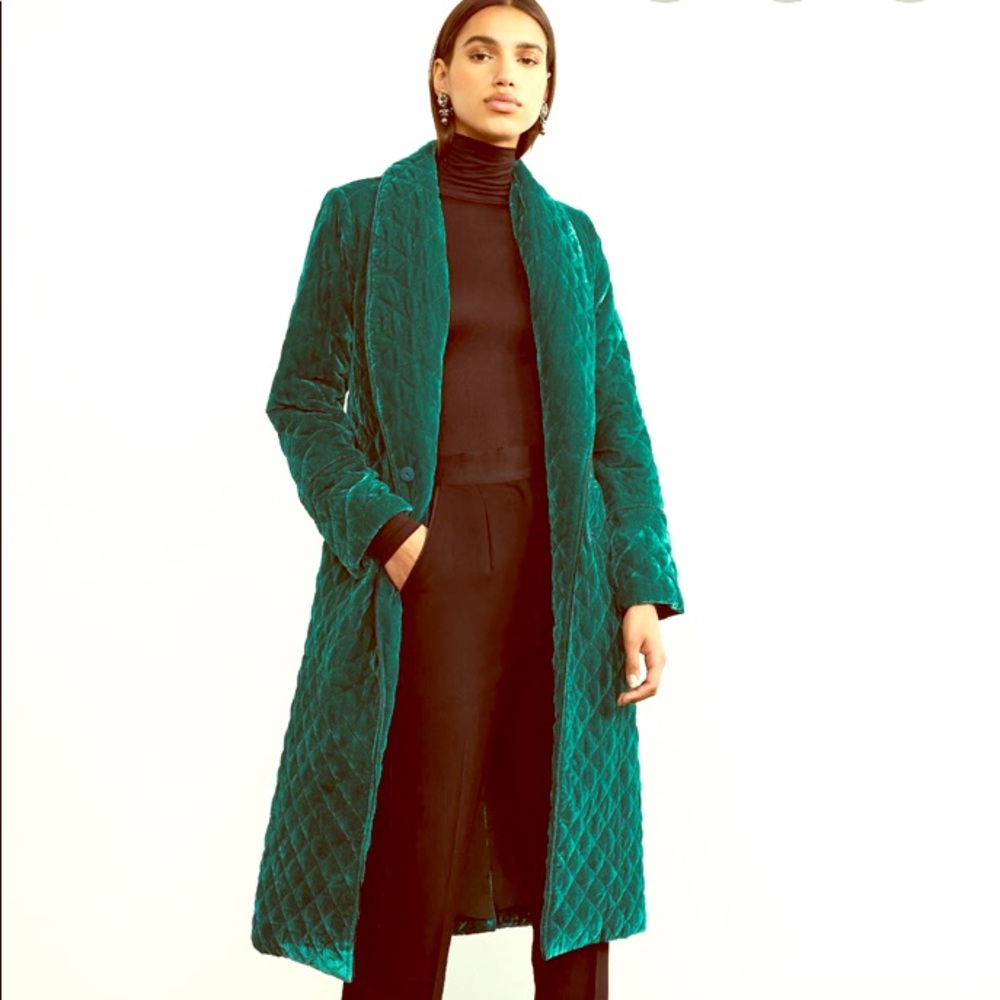 🍀FOUND!🍀
ISO!!! Kitri kinsley quilted velvet coat.